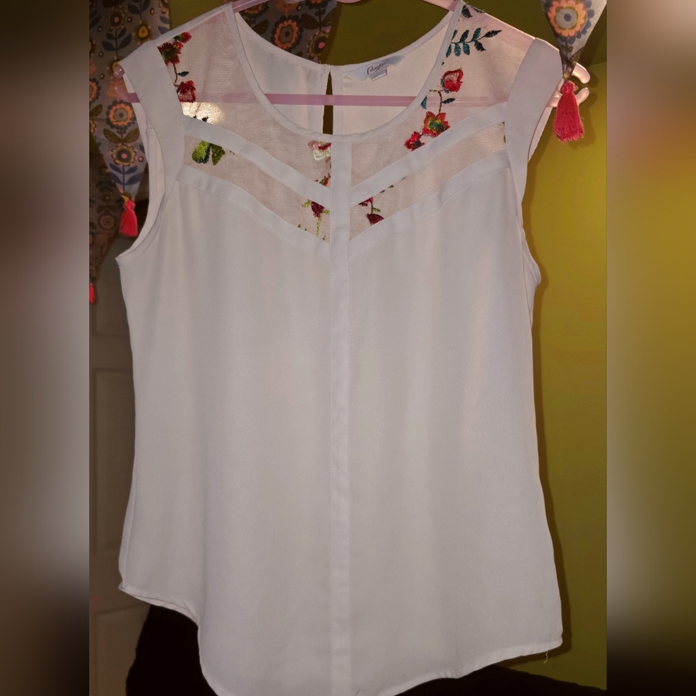 Candie's White Buttoned Embellished Blouse